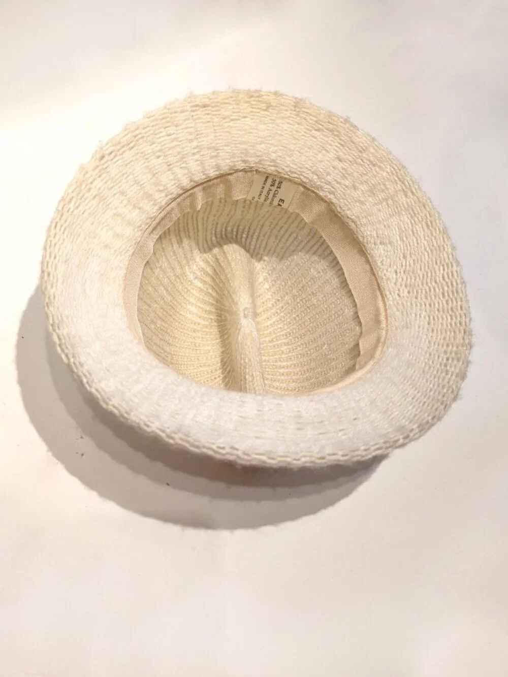 Vintage Eaton’s Knit off white hat - Picture 5 of 5